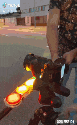 d14ba96fa9662c16572ebf4f84073b9f6f9c25302tkb.gif