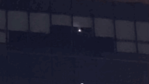 2a7262f4958c7f19426de89d71f2b95568ac5b90tg2a.gif