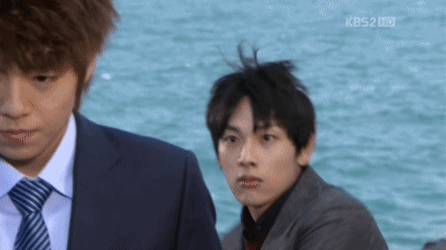 1fb6f73afa1022f071446f3c05b3f5ea6081da56r57m.gif