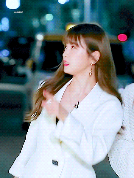 6b511ae3af9351027774a70f6bf3d8b75ccfbdfda4s9.gif